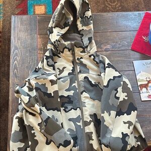 Mens Kuiu Camouflage Hooded Jacket
